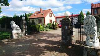 Апартаменты Apartamenty Pod Klonami Kisewo Leczyce-3